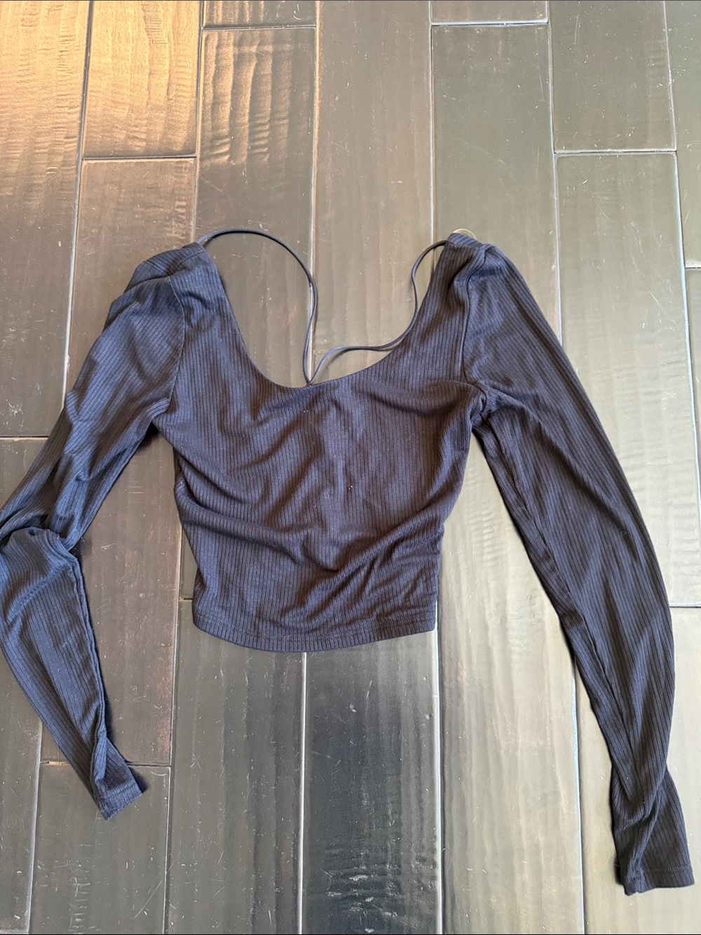 Garage open back Black Ribbed Long-Sleeve Crop Top